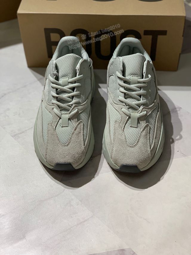 Adidas鞋 海鹽色 阿迪達斯真標巴斯夫真爆 侃爺椰子700 Adidas椰子鞋 男女同款  hdx13265